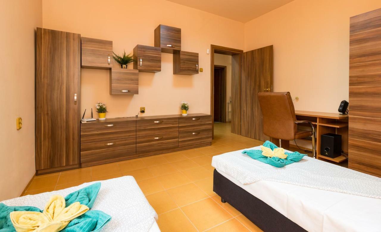 The Rocky House - Central & Private 2Bdr By Flat Mаnager Plovdiv Extérieur photo