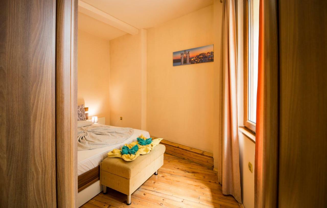 The Rocky House - Central & Private 2Bdr By Flat Mаnager Plovdiv Extérieur photo