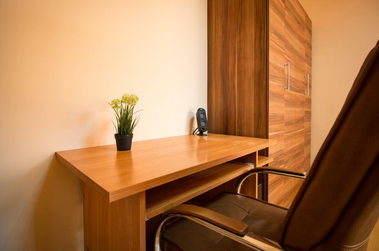 The Rocky House - Central & Private 2Bdr By Flat Mаnager Plovdiv Extérieur photo