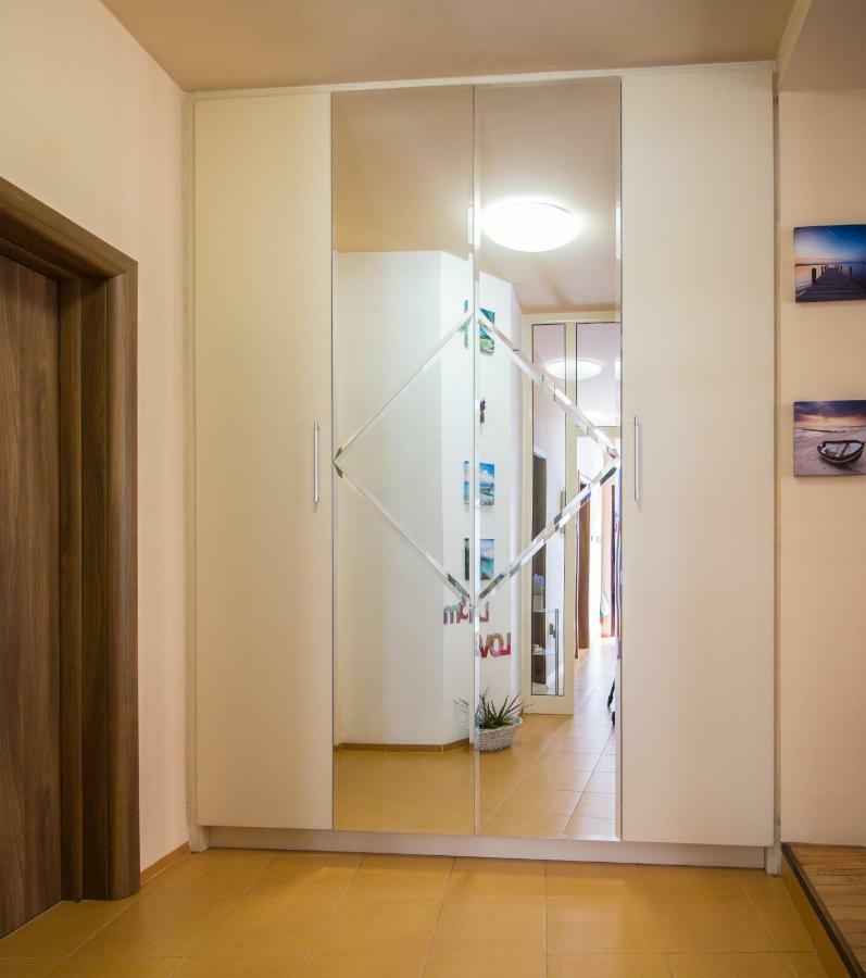 The Rocky House - Central & Private 2Bdr By Flat Mаnager Plovdiv Extérieur photo